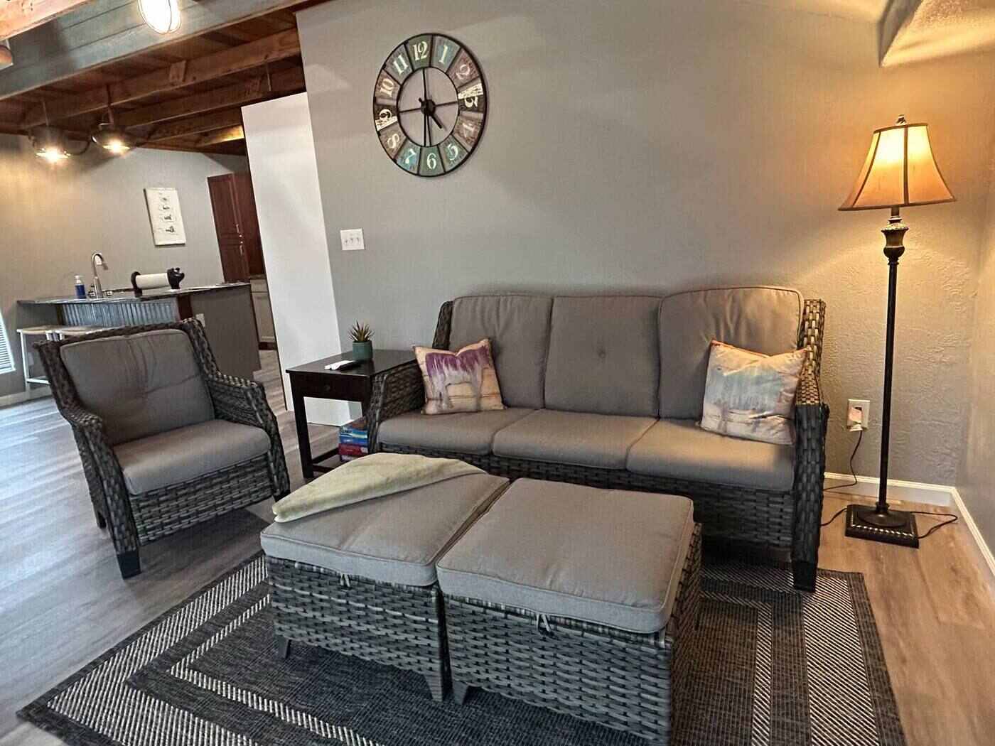 living area sitting area