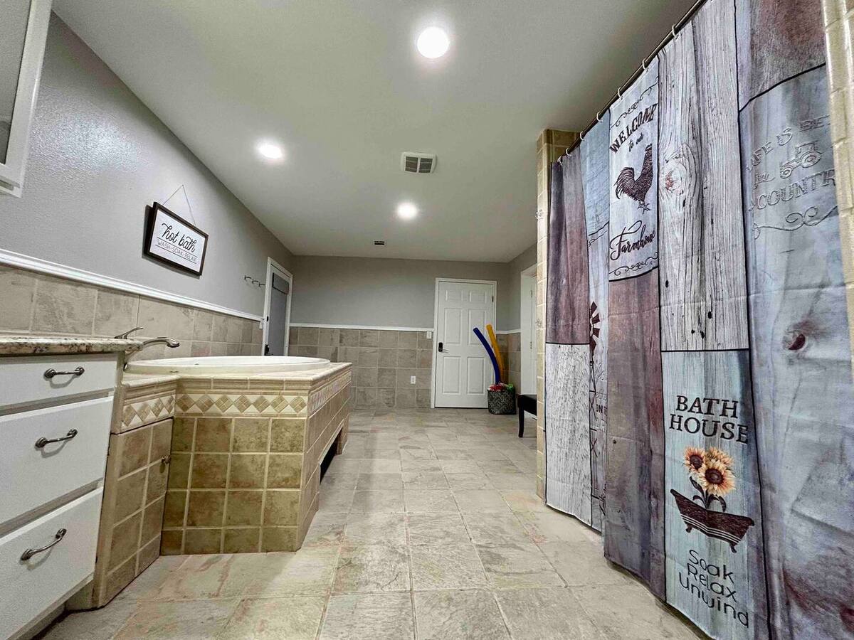large-bathroom